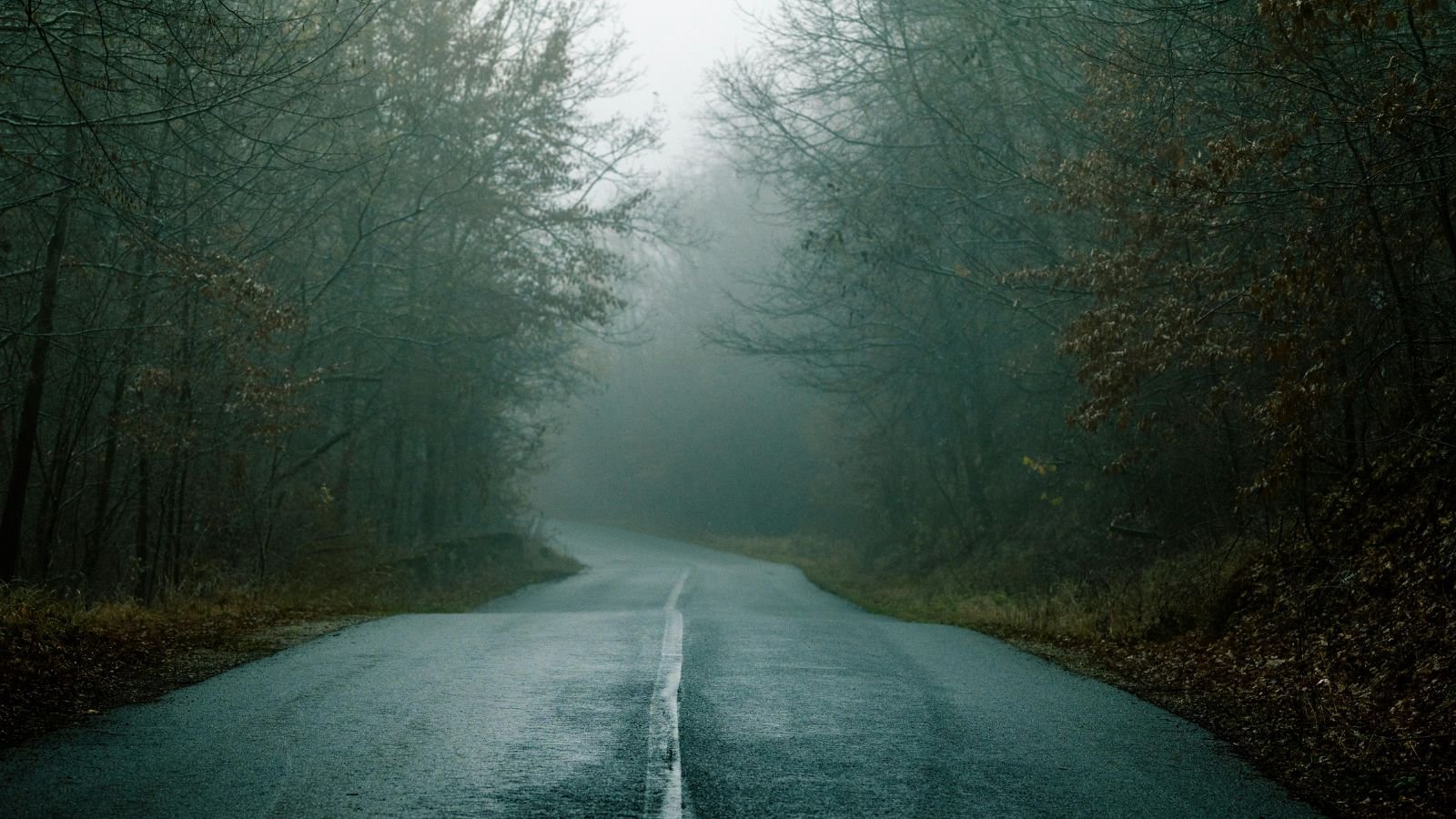 A dark, quiet image symbolising emotional distress and inner reflection.